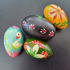 Vintage Konvolut alter OSTERSCHMUCK Anhänger Eier Ostereier Holz hanbemalt