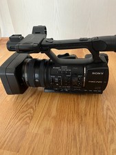 Sony Camcorder HXR-NX5E