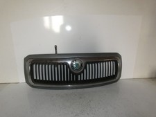 Frontgrill skoda fabia - skoda, 6y