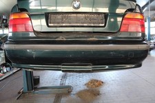Stossfänger / Stoßstange Hinten BMW 520i E39 Farbe Oxfordgrün Metallic (324)