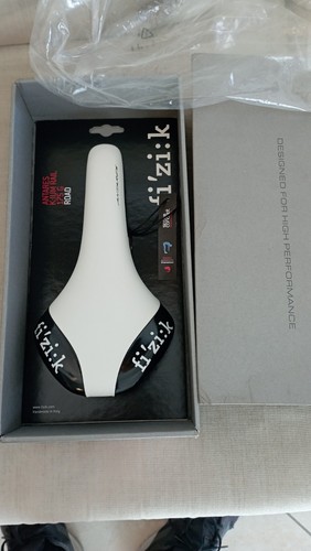 Neuer sattel fizik - sattel,