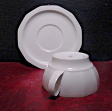 1 Suppentasse + untertasse