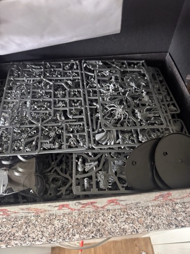 Orks 11th edition half starter - edition,