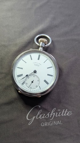 Offene taschenuhr der - offene,
