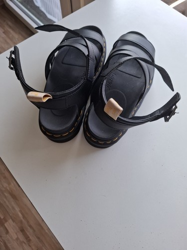 Einmal getragen - einmal,
