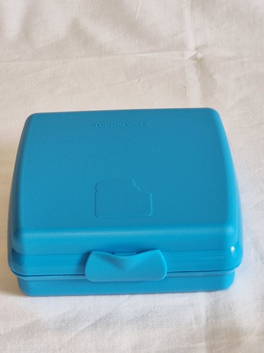 Tupperware sandwichbox - tupperware,