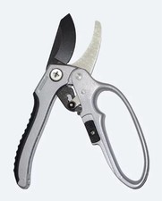 Kuders Ratschen-Baumschere 