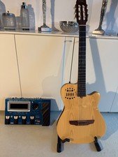 Godin ACS Slim Natural + Roland GR 55  Neupreis 3178 Euro Nur Selbstabholer