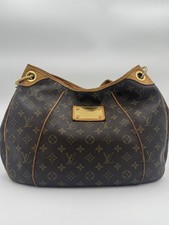 Louis Vuitton Galliera PM