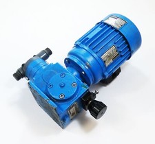SERA R 409 W 0,9l/h Dosierpumpe + ATB RF0,12/4-71 0,12kW Motor -used-