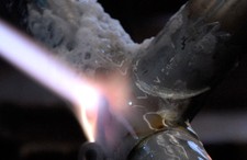 Stahlrahmen Silberlot und Flussmittel für Muffenlötungen im Fahrradrahmenbau