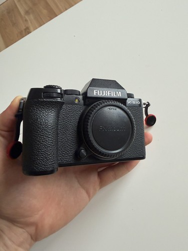 Fujifilm s10 body - x-s10, 26,1mp