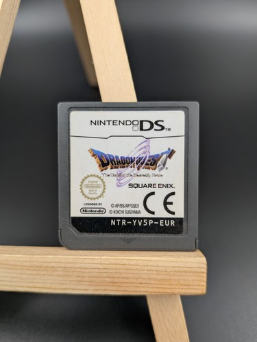 Dragon quest die - dragon, hand