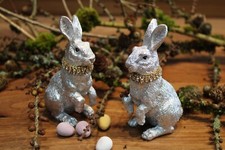 2 Osterhasen aus Resin