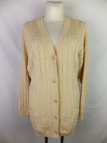 Escada margaretha ley - by,