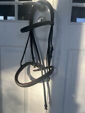 Trense der Fa. Hennig, schwarz, braun unterlegt (kl. WB/WB)