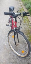 Rotes  Kettler Fahrrad