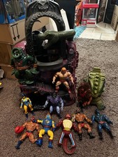 Masters of the Universe Vintage Sammlung–Snake Mountain + 10 Figuren MOTU He-Man
