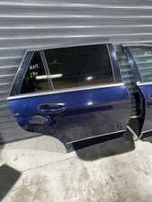 MERCEDES W212 Kombi TÜR hinten rechts / inkl. SEITENSCHEIBE 890