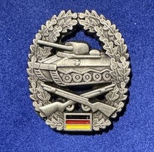 Panzergrenadier Barettabzeichen Mini-Pin - Bundeswehr 30mm x 25,3 mm