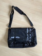 Schultertasche/ Businesstasche in schwarz. Von Zoo York. NEU !!!
