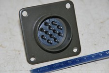 Stecker ( Keine Steckdose !)