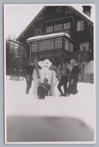 Schneemann mit ski altes - schneemann,