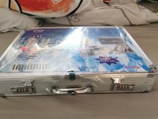 GI Design Hochwertiges Messerset im Metallkoffer