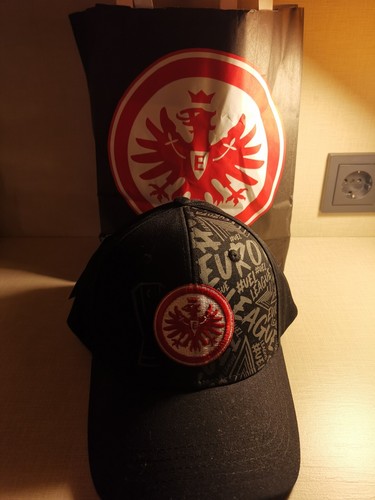 Neu eintracht - 🇩🇪⚽🧢neu,