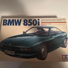 Tamiya BMW 850i Maßstab 1:24