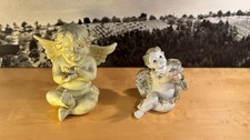 2 Deko Engel Figuren sitzend – Shabby Chic Vintage Putten mit Flügeln