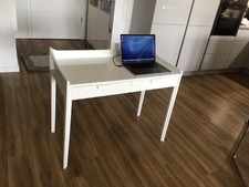 Kleiner Schreibtisch, weiß Hochglanz, mit zwei Schubladen, gebraucht zu verkaufe