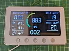 7-in-1 Luftqualitätsmonitor &