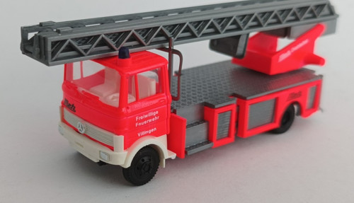 Praline revell mercedes benz - revell, mercedes-benz