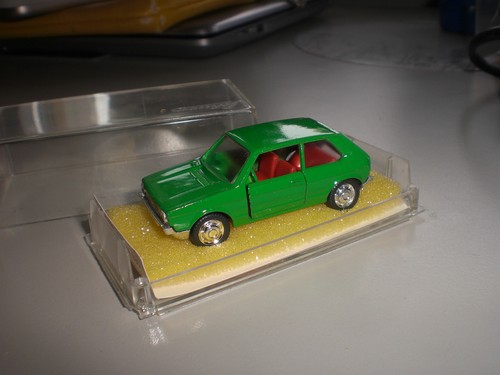 Golf 301 880 schuco - 880,,