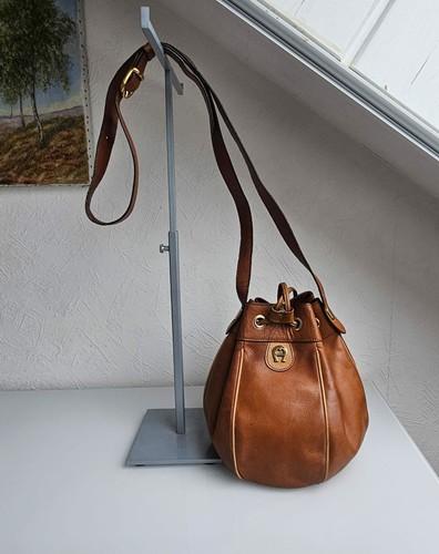 Vintage etienne aigner - etienne,