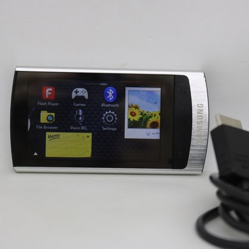 Samsung mp4 8gb - yp-r1, /