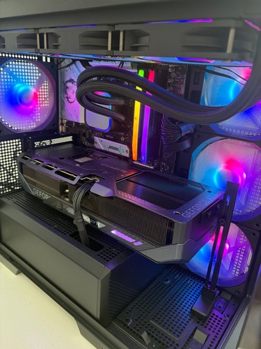 Gigabyte geforce rtx 5080 - gigabyte,
