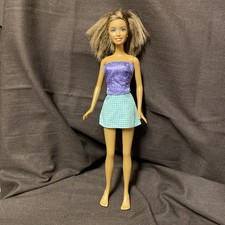 Barbie Puppe Mit flachen Großen Füßen 2000er Mit Bekleidung
