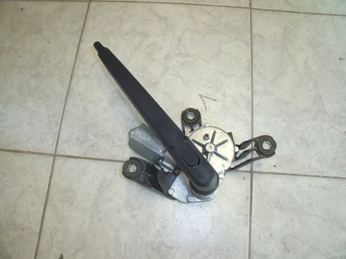Scheibenwischermotor hinten