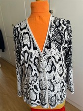 Atztraktive strickjacke - strickjacke, im