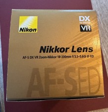 Nikon AF-S 18-200mm 1:3.5-5.6 G Ed VR DX Zoomobjektiv
