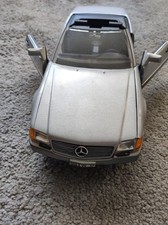 1:18 Revell  Modell Mercedes