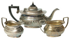 Altes silbernes Kaffeeservice