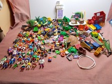 Konvolut Playmobil Teile Figuren, Kinderfiguren, Motorrad, Möbel....