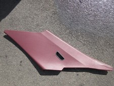 Verkleidung C-Säule rechts mittelrot Mercedes-Benz W124 Coupe C124 1. Serie