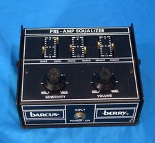 Barcus-Berry 1335, Pre-Amp