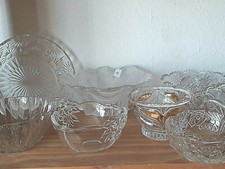 verschiedene Kristall Schalen