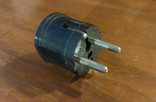 Alter Bakelit Gerätestecker
