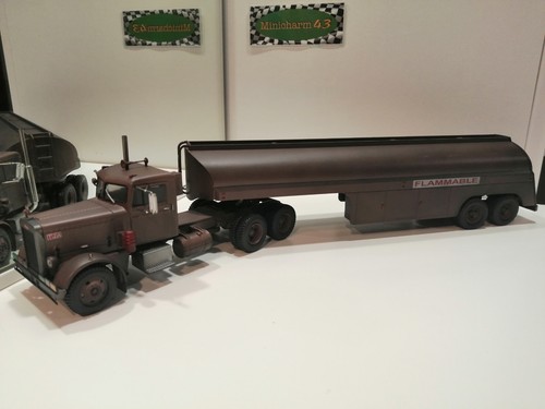 Ixo peterbilt 281 1955 - 1:43,